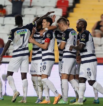 Antalyaspor - Kasımpaşa maçının canlı aktarımı HTSPOR